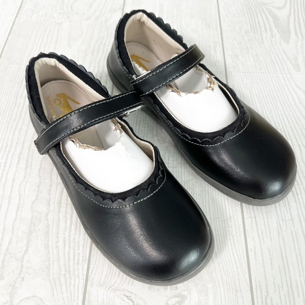 See Kai Run Black Scalloped Mary Jane Sneakers